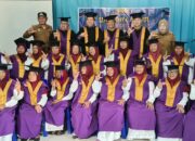 20 Orang Lansia di Wisuda Melalui Program Bina Keluarga Lansia.DPPKB Konsel Mendorong Terciptanya Sumber Daya Manusia Yang Sehat.